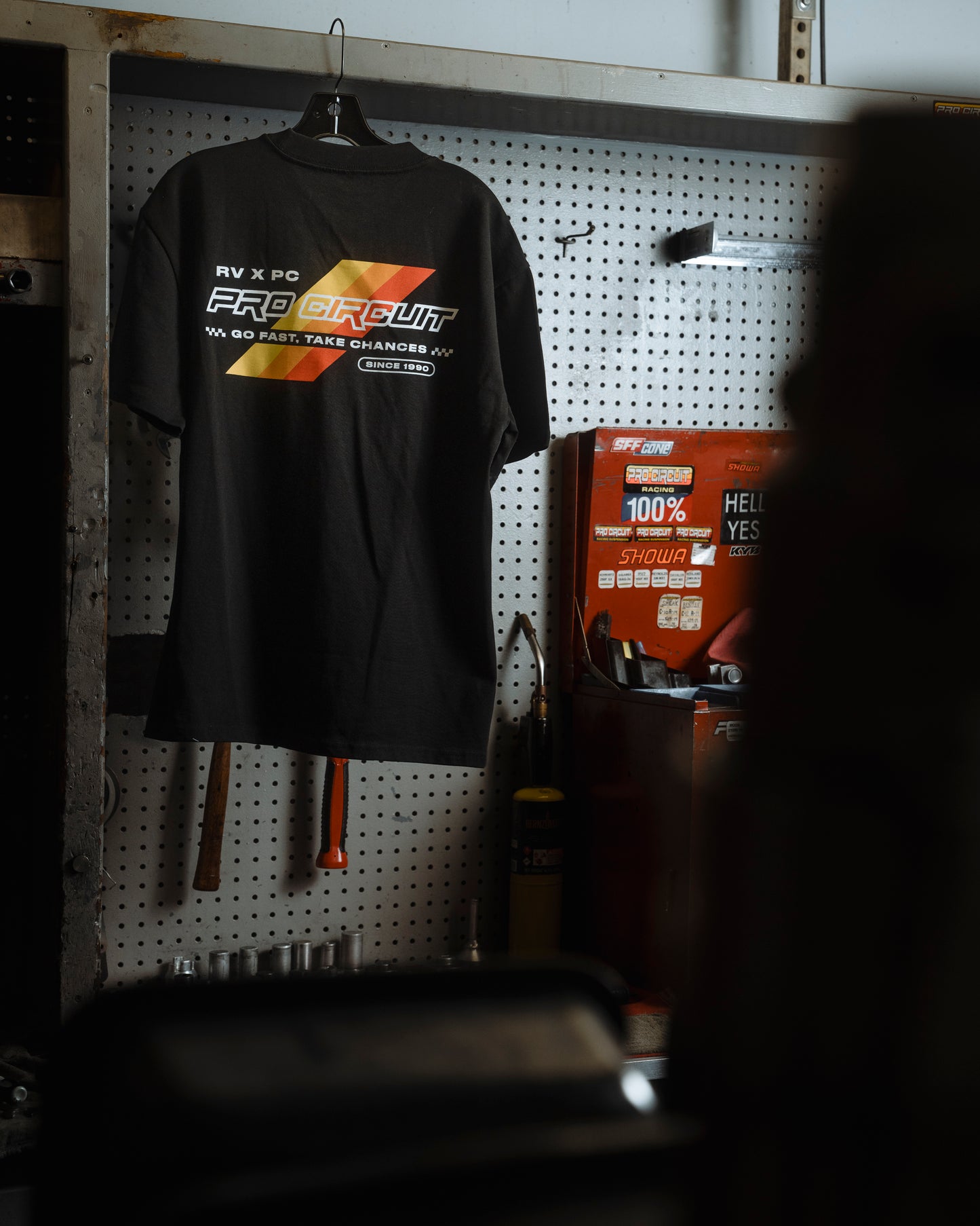 RV PC CIRCUIT TEE BLK